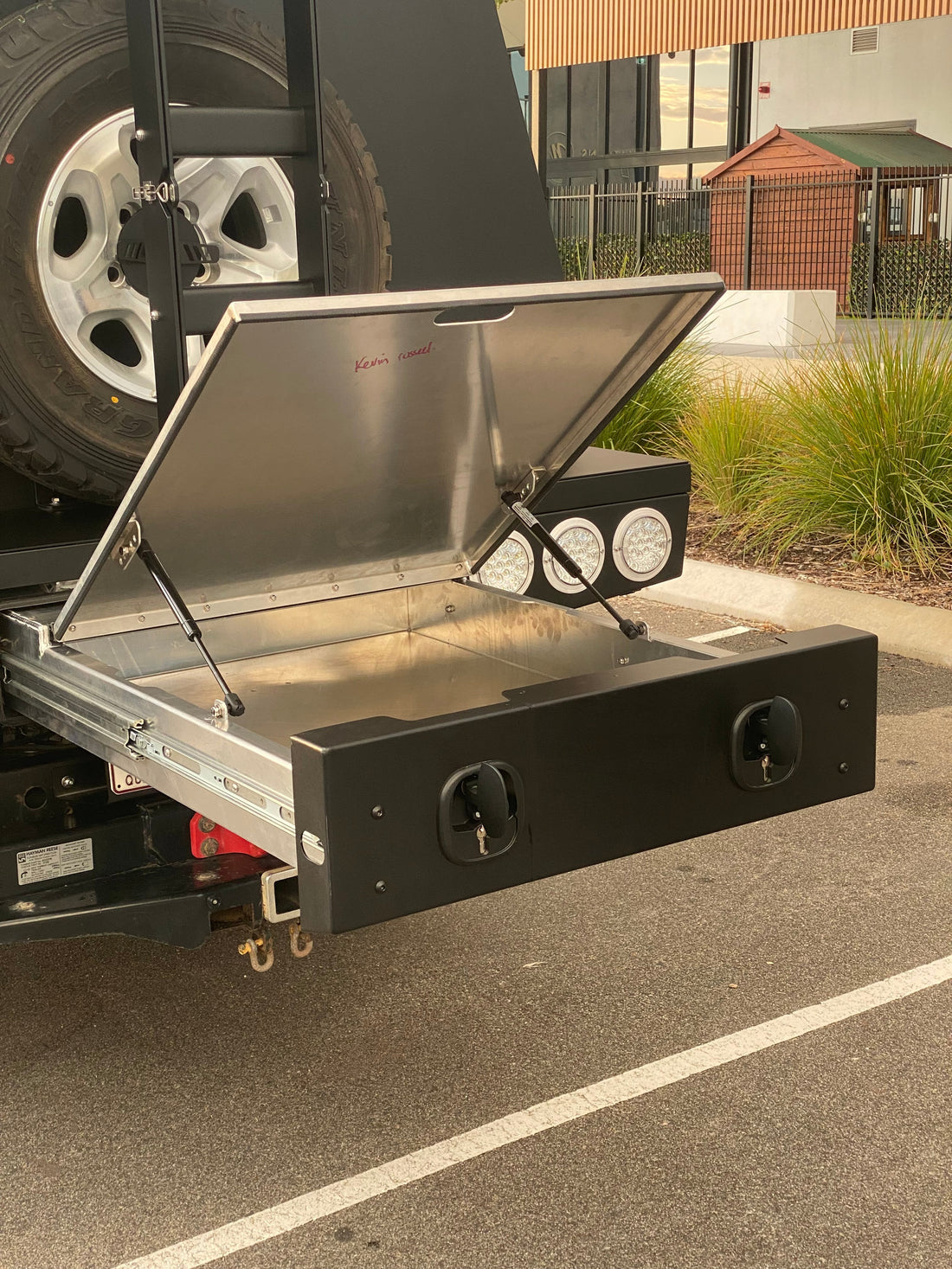 Understanding Your Drawer Slide's Load Ratings